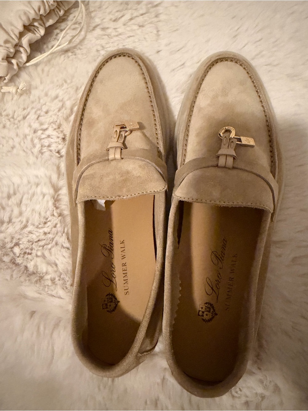 NEW Loro Piana Summer Walk Charms Sandstone 37.5